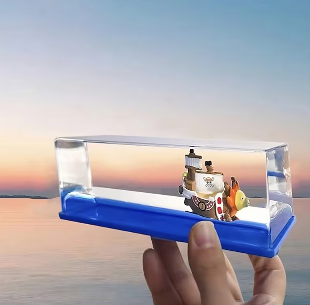 ONE PIECE Thousand Sunny/ Going Merry/ Polar Tang fluid drift bottle floating boat desktop decoration