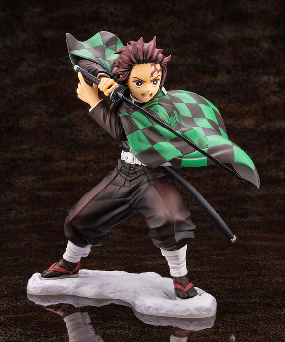 KOTOBUKIYA Demon Slayer: Kimetsu no Yaiba ArtFX J Tanjiro Kamado Figure