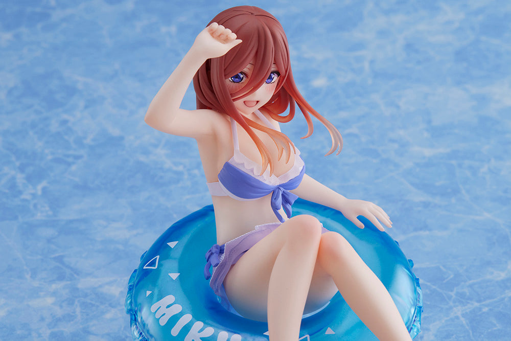 BANDAI BANPRESTO The Quintessential Quintuplets Aqua Float Girls Miku Nakano Figure