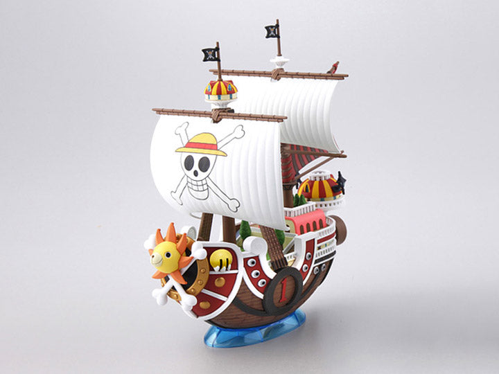 BANDAI One Piece Grand Ship Collection 01 Thousand Sunny Model Kit