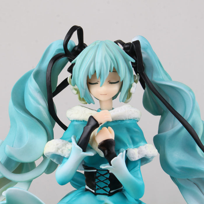 Hatsune Miku 1/7 Scale Painted Vocaloid Snow in Summer Version Anime Figure