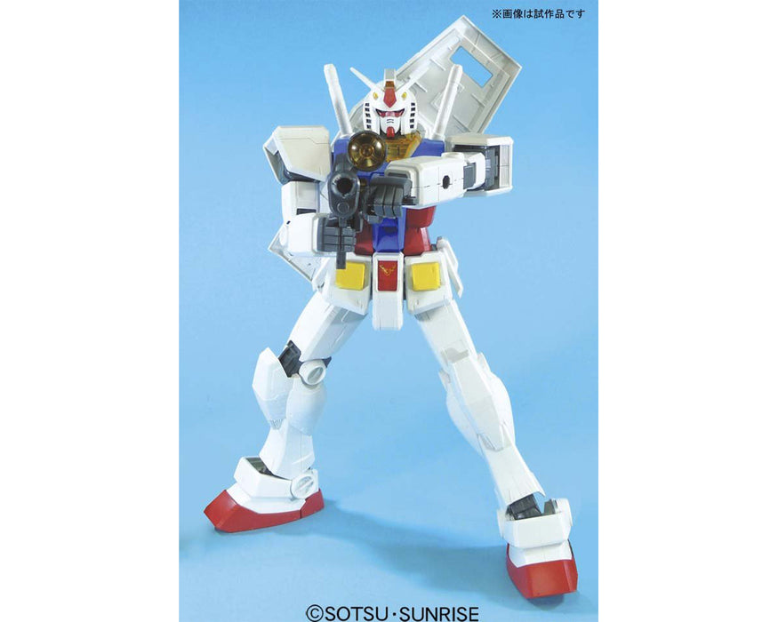 BANDAI Mega Size Model 1/48 Gundam - Model Kit E.F.S.F. PROTOTYPE CLOSE-COMBAT MOBILE