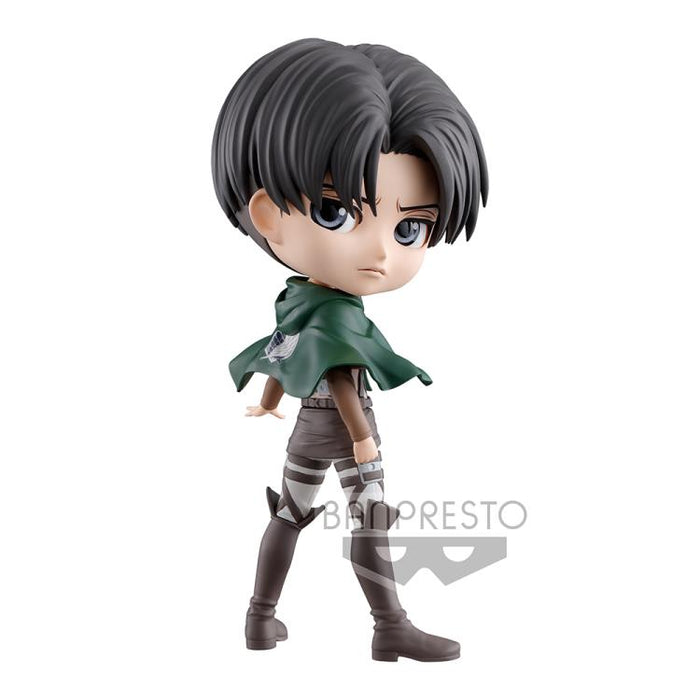 BANDAI BANPRESTO Attack on Titan Q Posket Levi (Ver.B) FIGURE