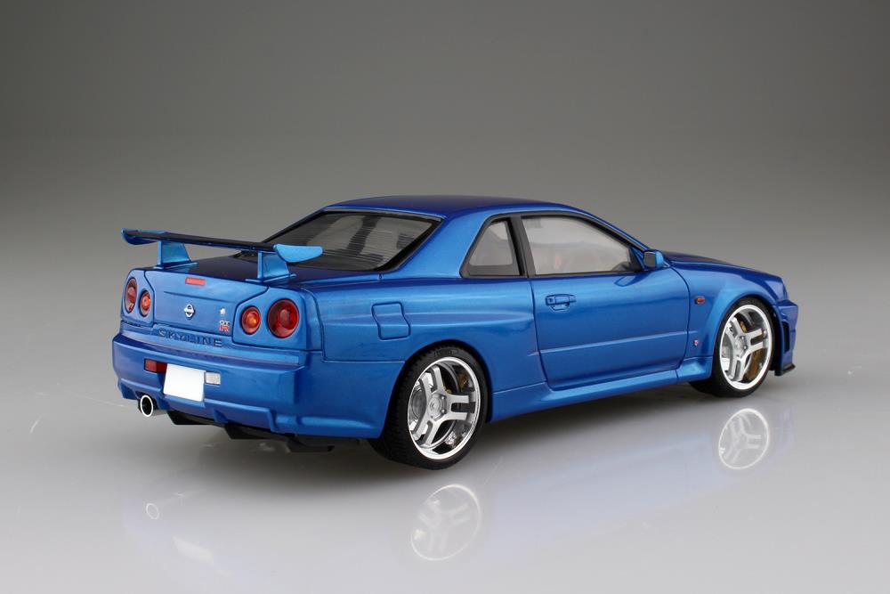 AOSHIMA Initial D Hoshino Kozo's BNR34 Skyline GT-R 1/24 Scale Model Kit