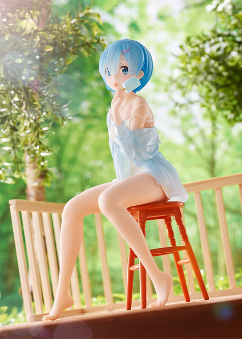 Banpresto - Re:Zero Starting Life in Another World Relax Time Rem Summer Ver. Figure