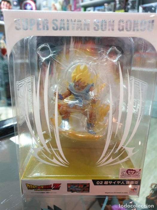 Dragon Ball Super: Dracap Memorial Statue 02: Super Saiyan Son Goku PVC Figure